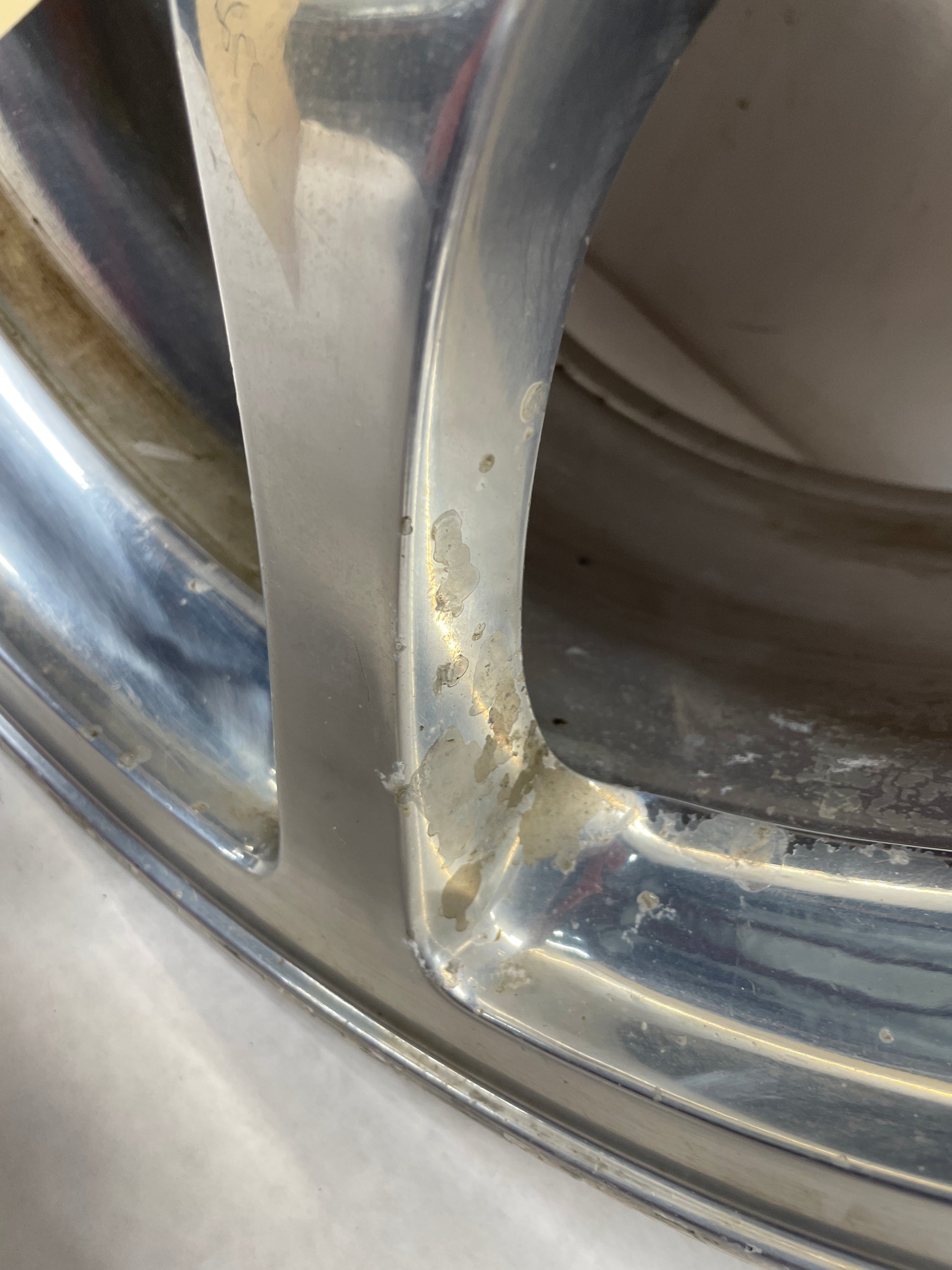 2001 Chevy C5 Corvette Rear Polished Wheel 19X9.5 - Day's Parts Yard