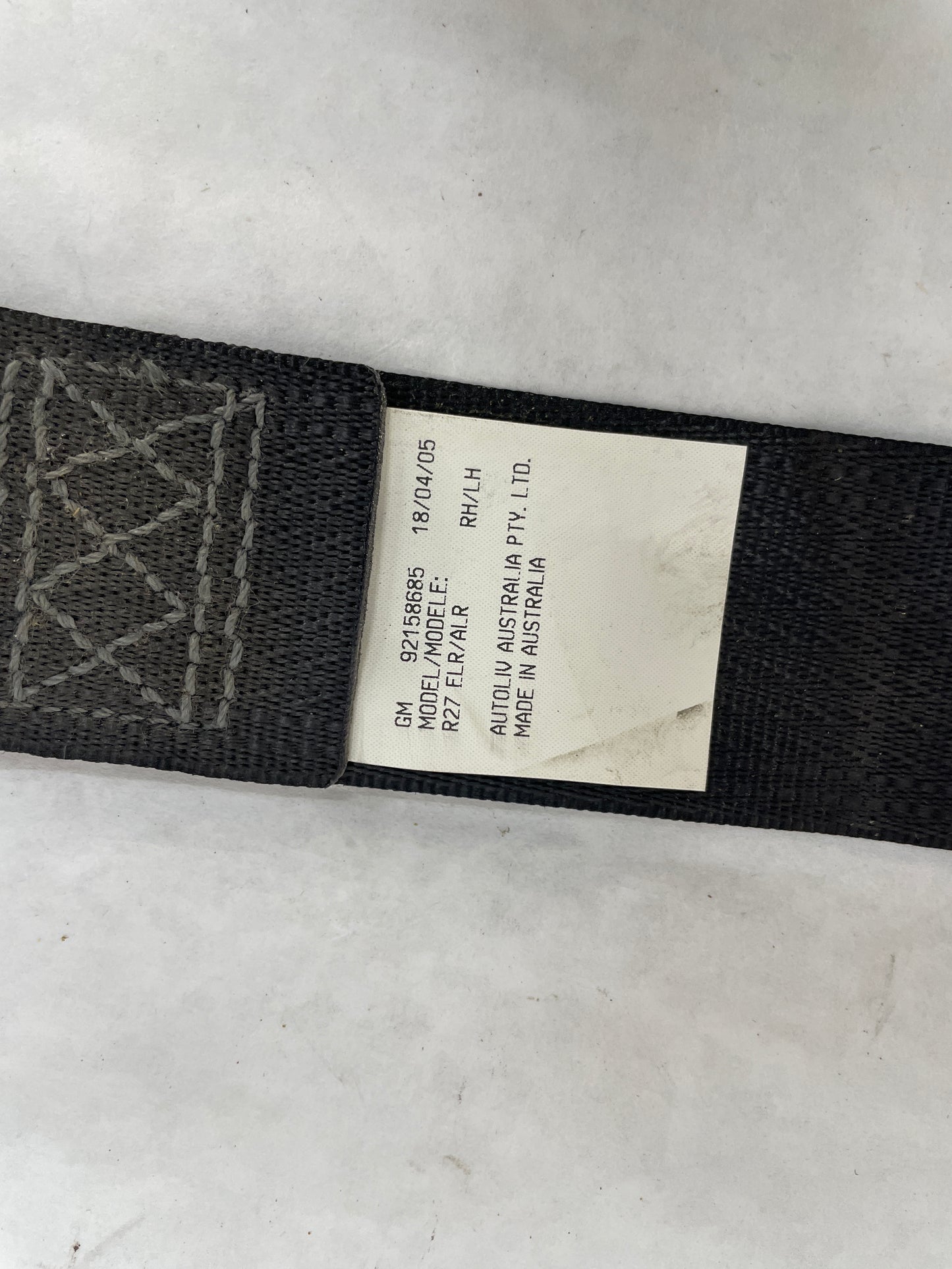 2005 Pontiac GTO RH & LH Rear Seat Belt Retractor OEM