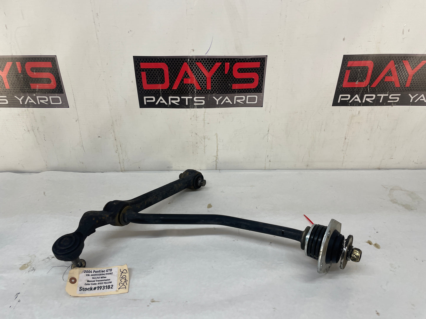 2004 Pontiac GTO RH Passenger Front Suspension Lower Control Arm Radius Rod OEM - Day's Parts Yard