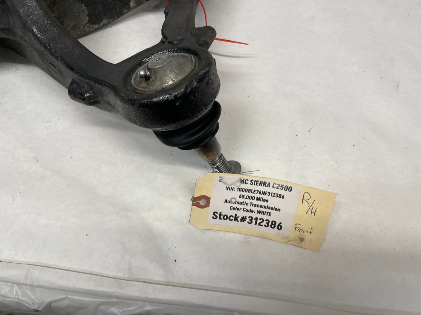 2022 GMC Sierra C2500 RH Passenger Front Lower Control Arm OEM - Day's Parts Yard