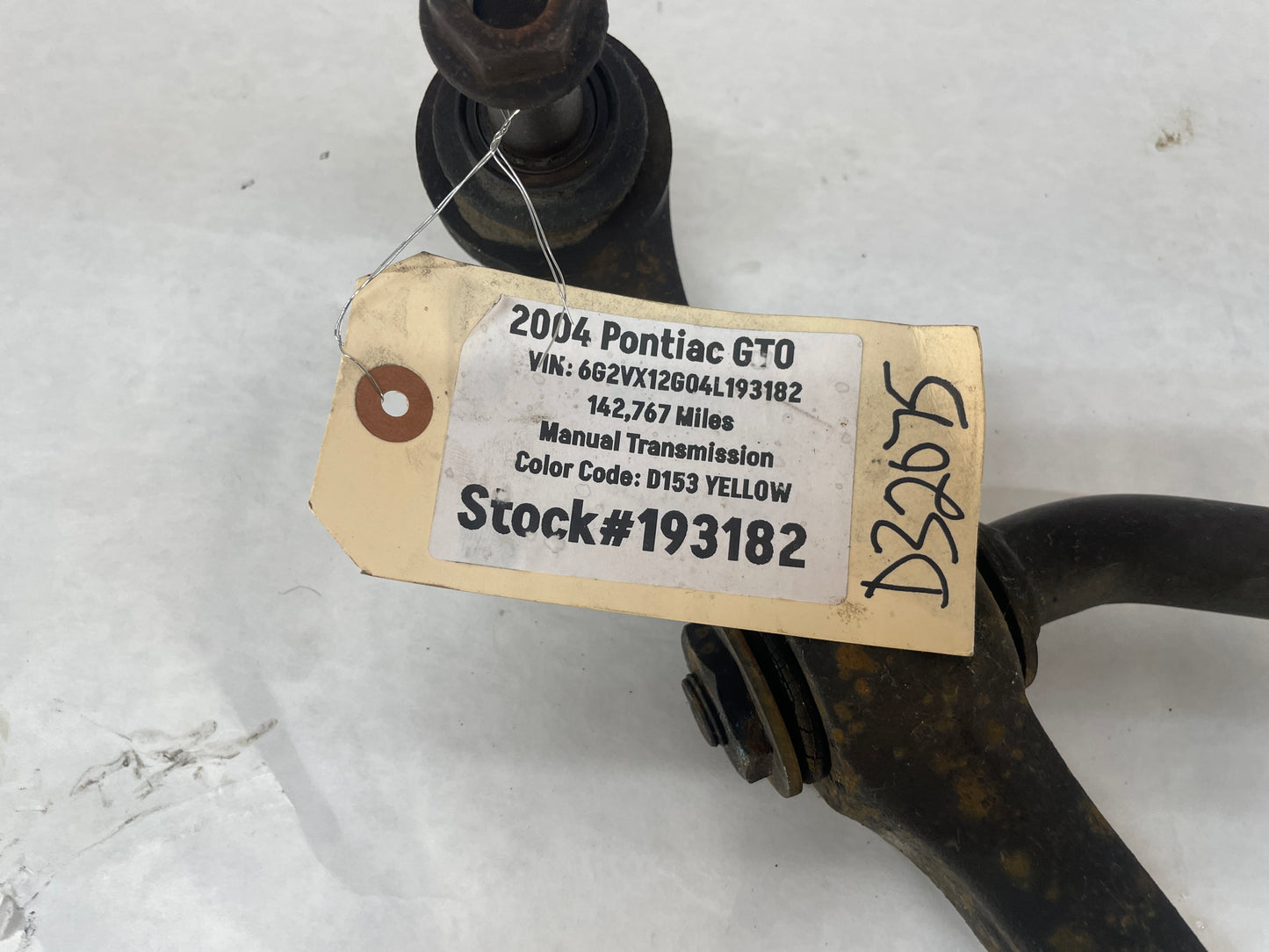 2004 Pontiac GTO RH Passenger Front Suspension Lower Control Arm Radius Rod OEM - Day's Parts Yard