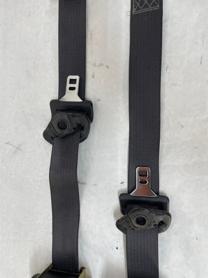 2005 Pontiac GTO RH & LH Front Seatbelt Retractors Set OEM