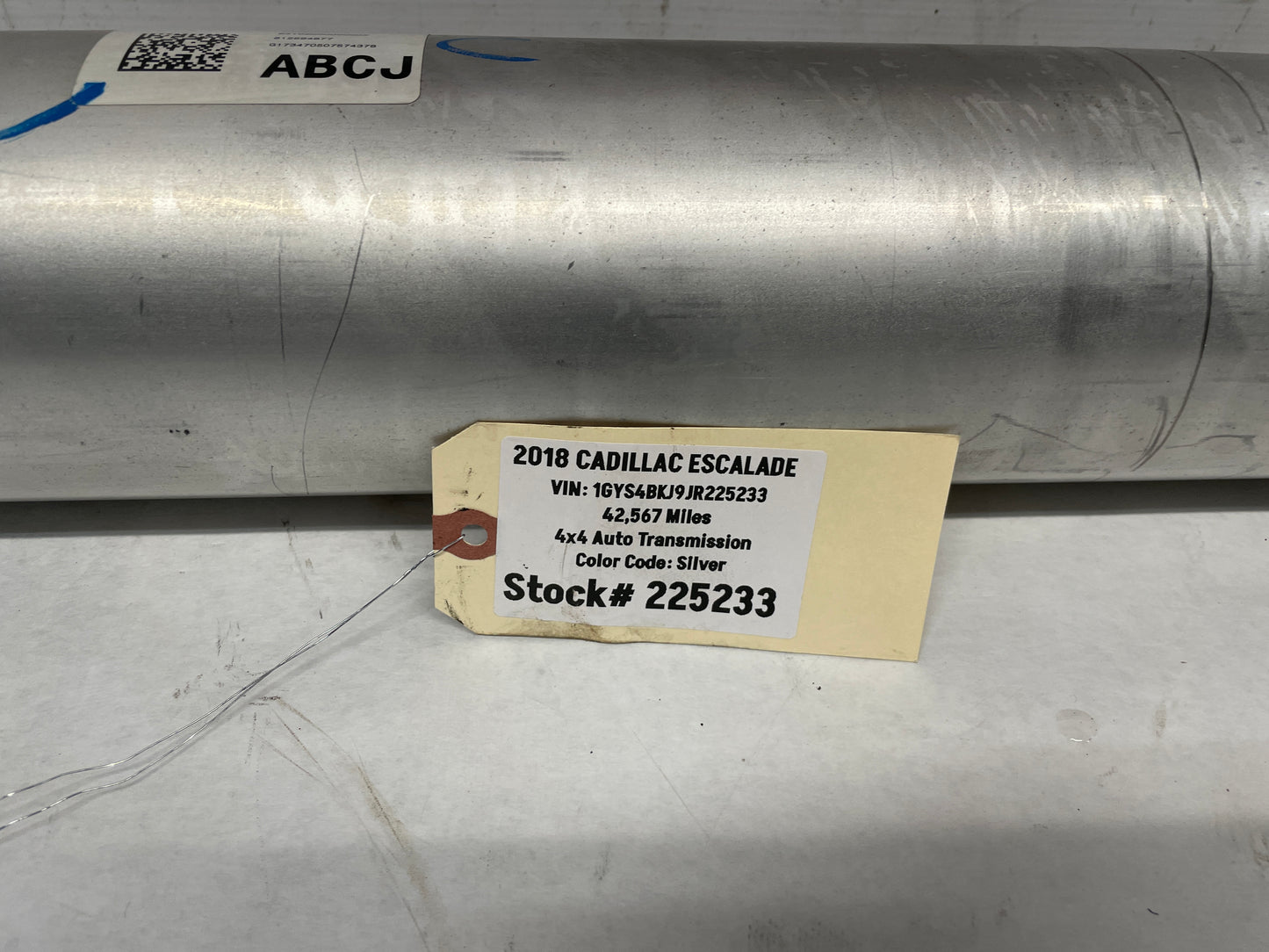 2018 Cadillac Escalade Rear Drive Shaft Driveshaft Driveline OEM