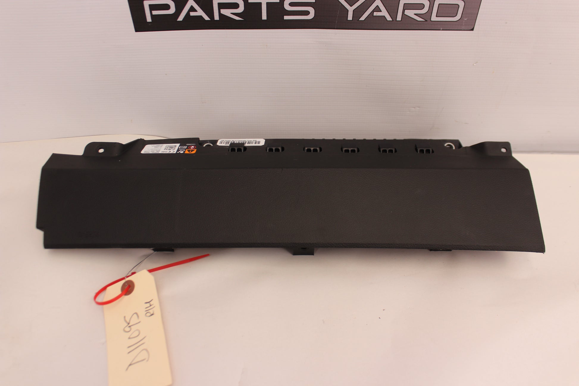 2015 Chevy SS Sedan RH Passenger Side Knee Dash Airbag OEM - Day's Parts Yard