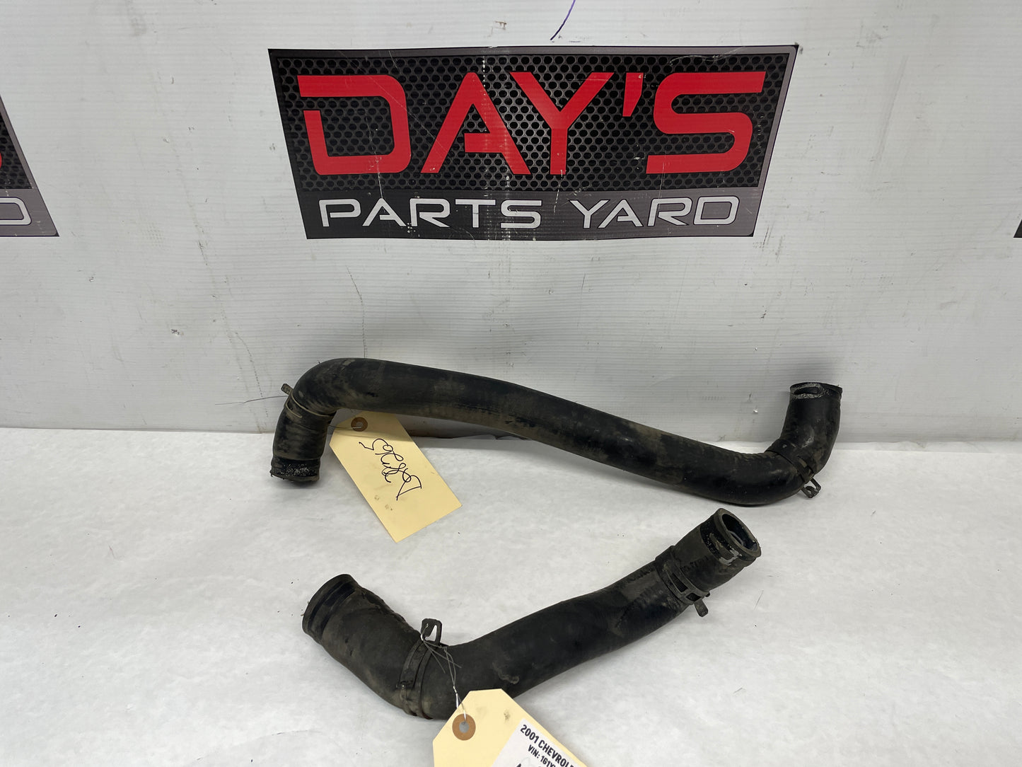 2001 Chevy C5 Corvette Upper Radiator Hose OEM - Day's Parts Yard