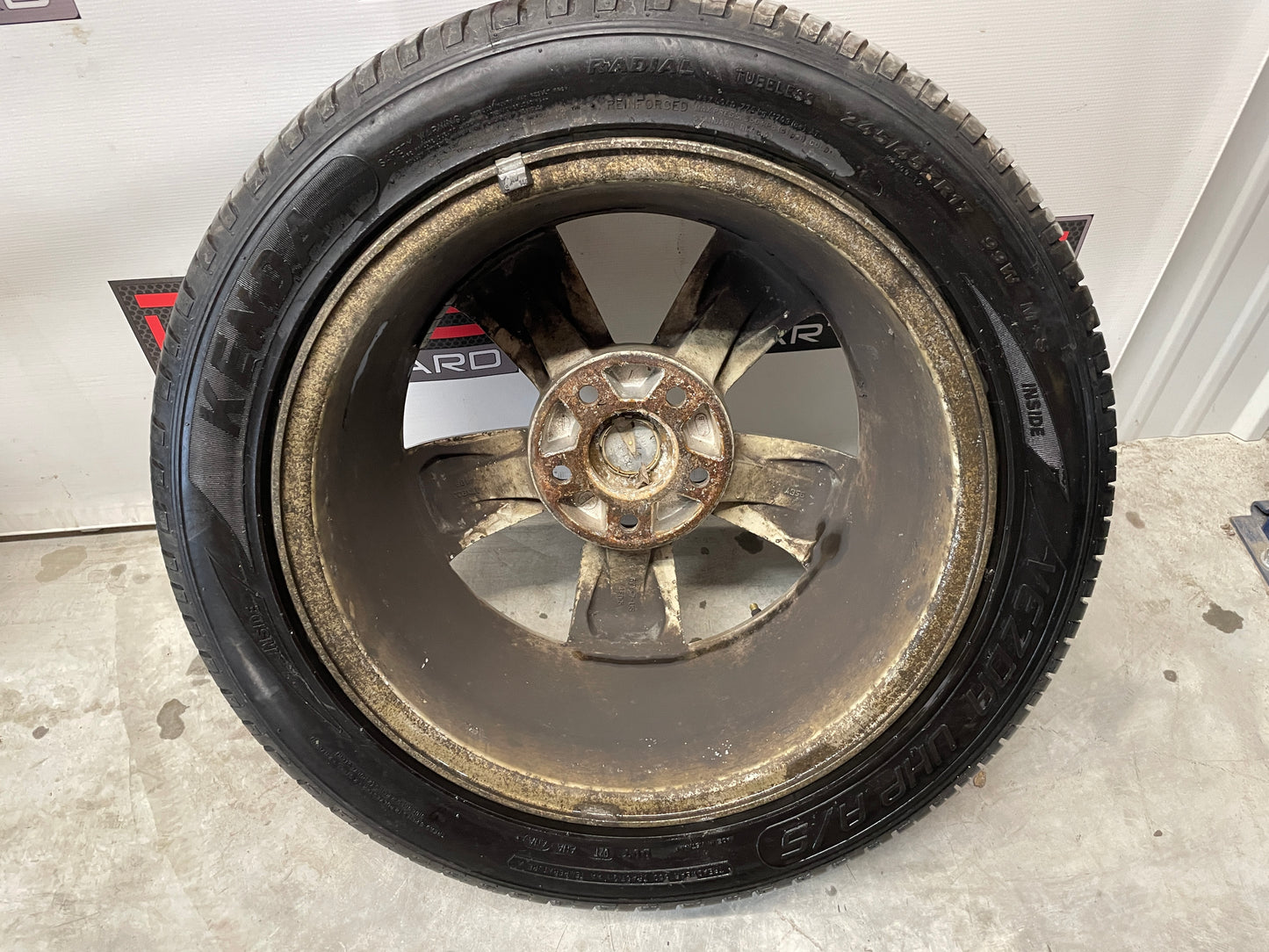 2005 Pontiac GTO Factory OEM Wheel & Tire Set Vezda UHP Kenda 17X8 - Day's Parts Yard