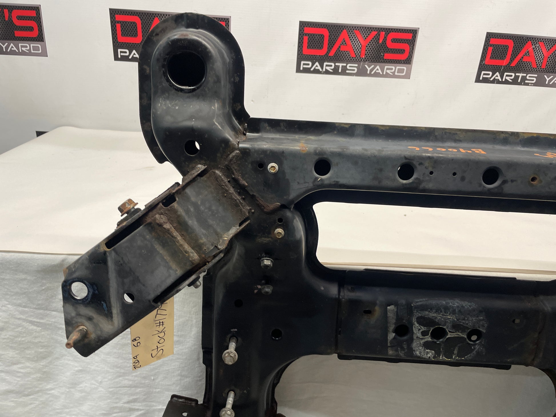 2009 Pontiac G8 GT Front Cradle Cross K Member Sub Frame OEM - Day's Parts Yard