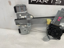 2009 Pontiac G8 Base RH Passenger Rear Window Regulator Motor OEM - Day's Parts Yard