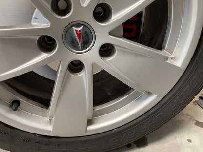 2005 Pontiac GTO Factory OEM Wheel & Tire Set Vezda UHP Kenda 17X8 - Day's Parts Yard