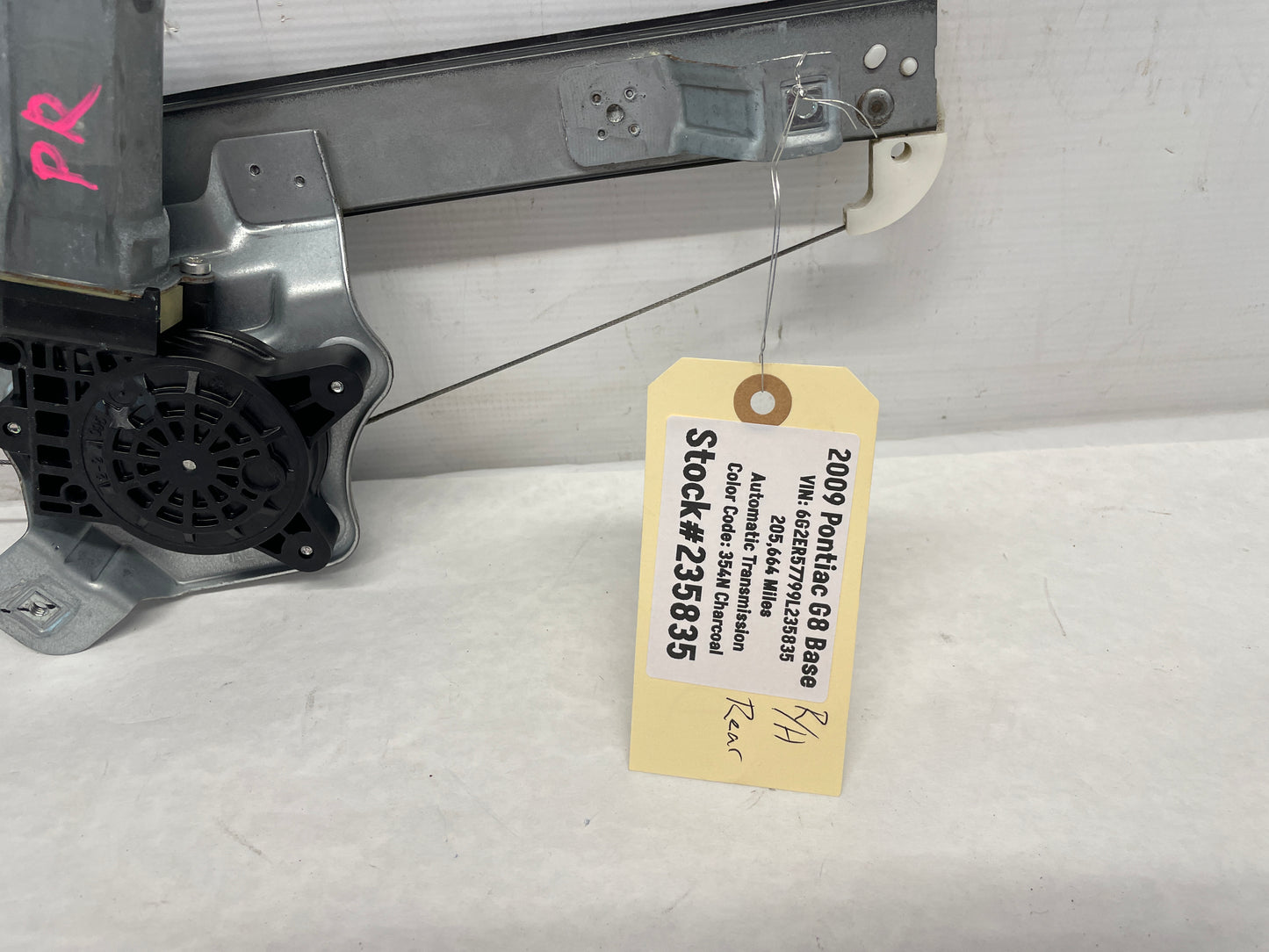 2009 Pontiac G8 Base RH Passenger Rear Window Regulator Motor OEM - Day's Parts Yard