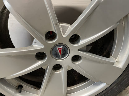 2005 Pontiac GTO Factory OEM Wheel & Tire Set Vezda UHP Kenda 17X8 - Day's Parts Yard