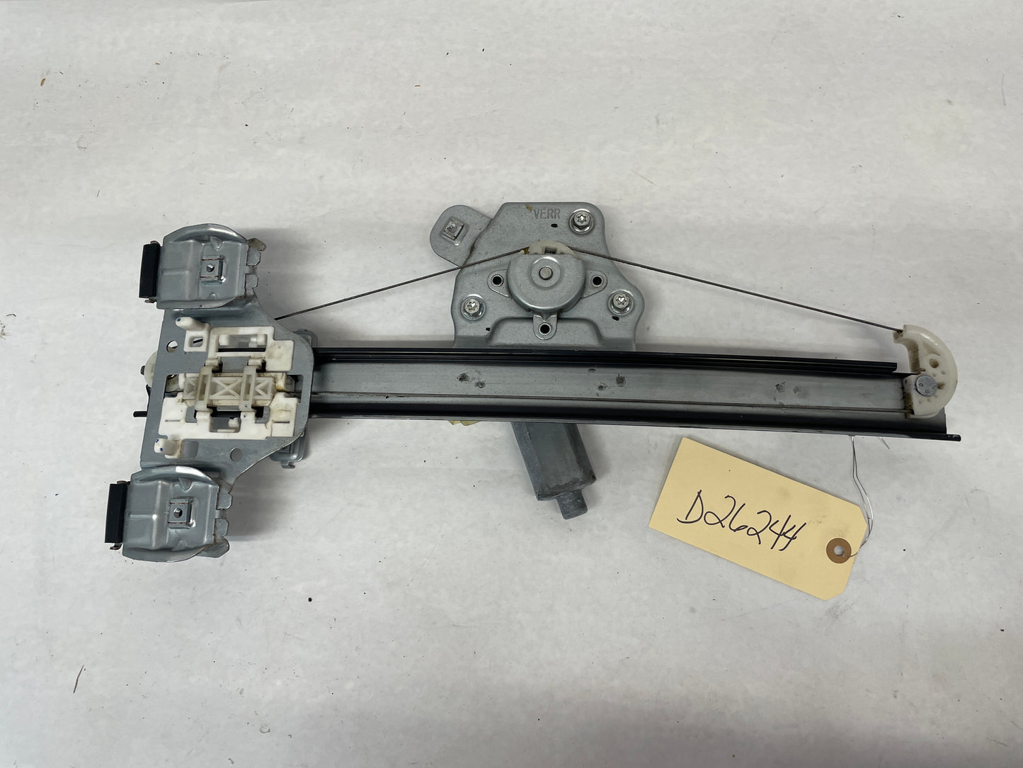 2009 Pontiac G8 Base RH Passenger Rear Window Regulator Motor OEM - Day's Parts Yard