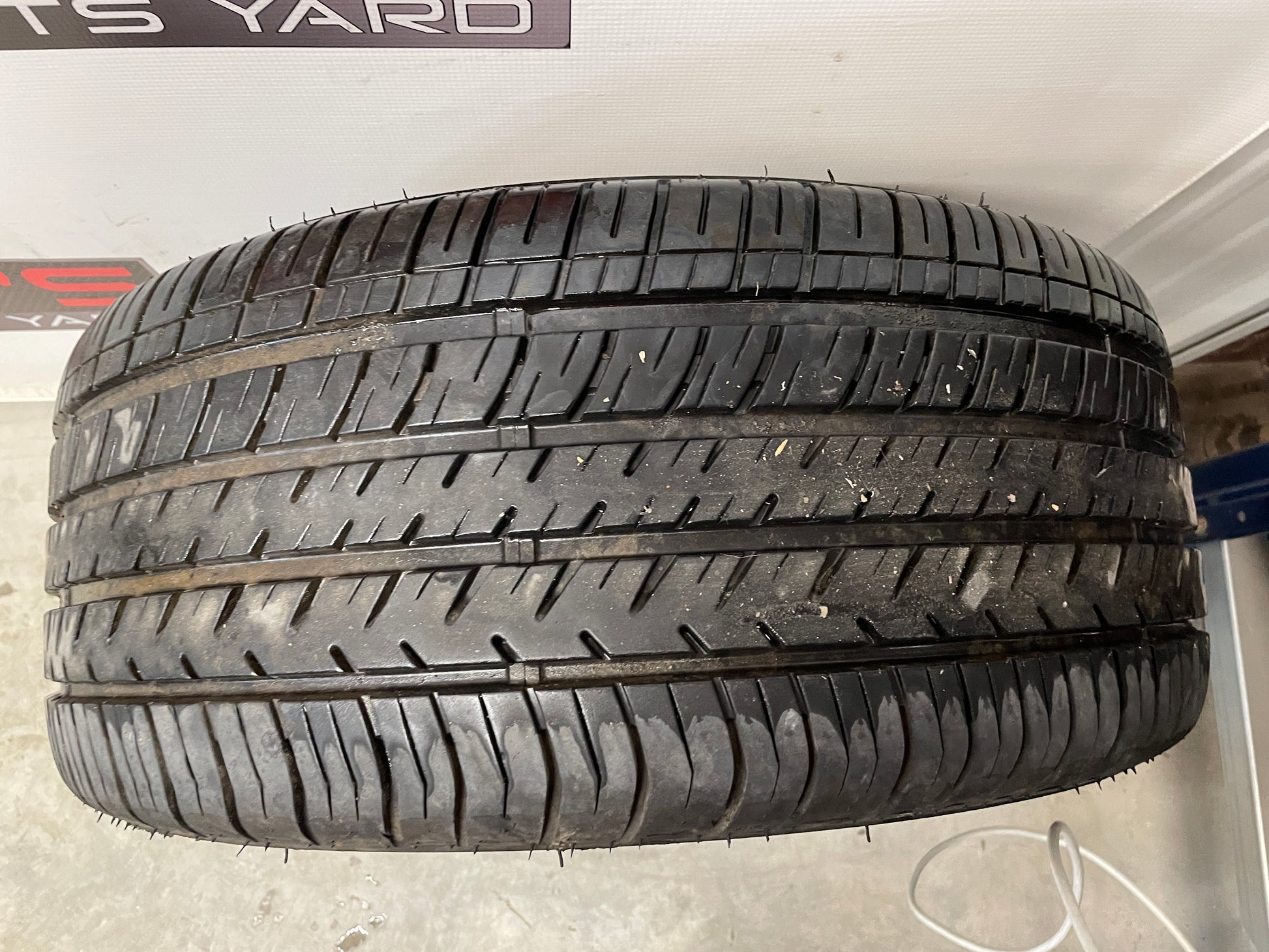 2005 Pontiac GTO Factory OEM Wheel & Tire Set Vezda UHP Kenda 17X8 - Day's Parts Yard