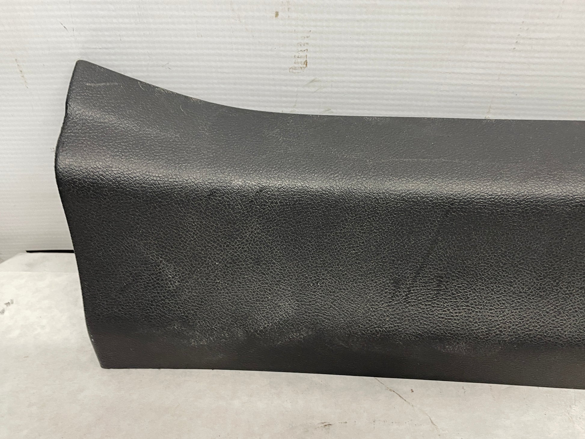 2012 Chevy Camaro ZL1 RH & LH Door Seal Scuff Plate OEM - Day's Parts Yard