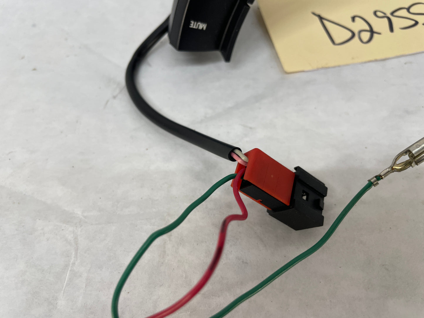 2005 Pontiac GTO Steering Wheel Radio Control Buttons Switches OEM