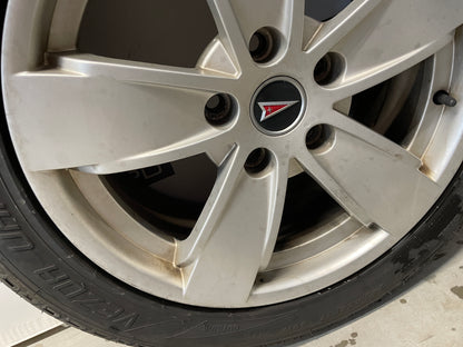 2005 Pontiac GTO Factory OEM Wheel & Tire Set Vezda UHP Kenda 17X8 - Day's Parts Yard