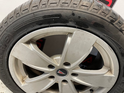 2005 Pontiac GTO Factory OEM Wheel & Tire Set Vezda UHP Kenda 17X8 - Day's Parts Yard