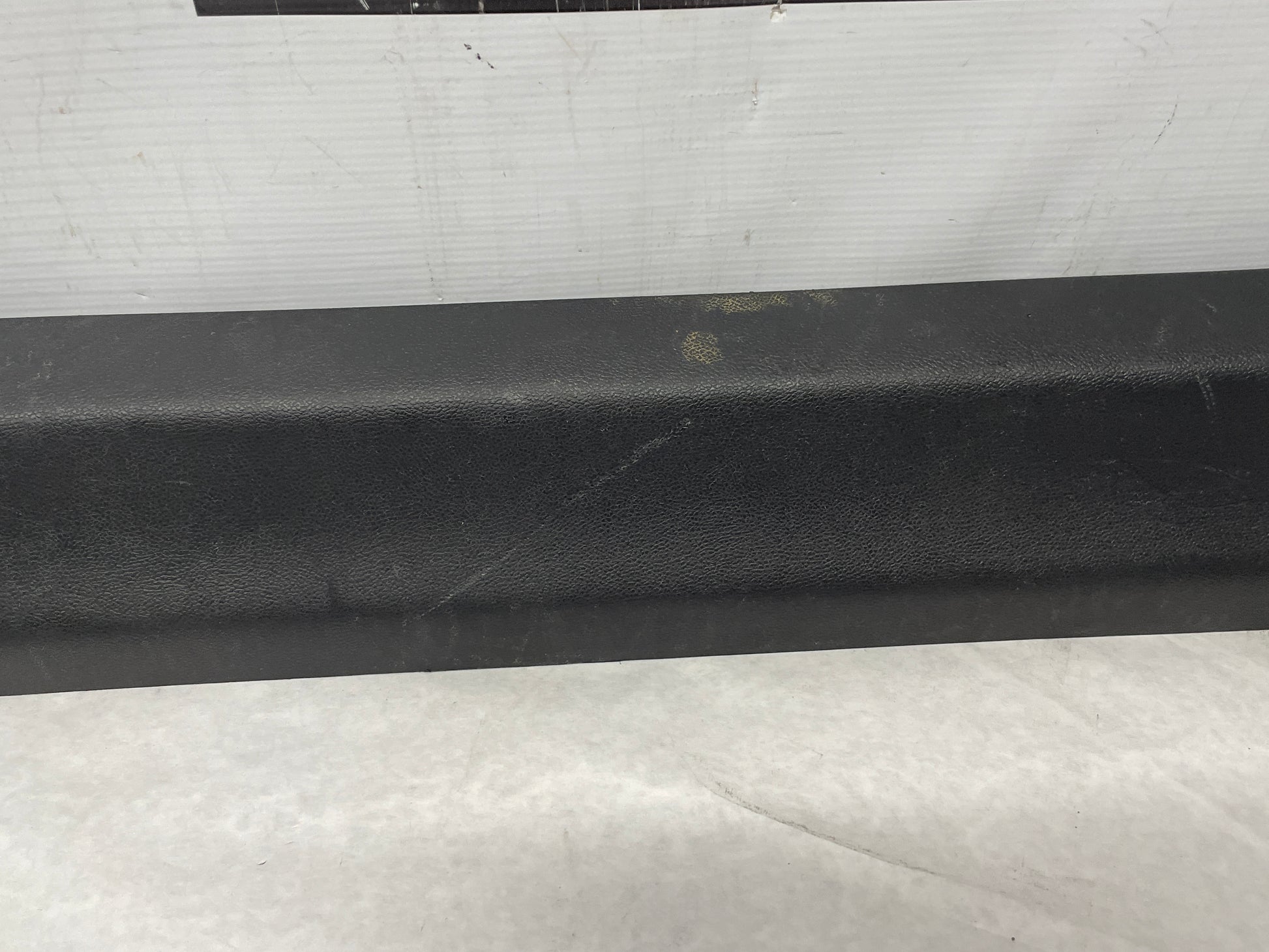 2012 Chevy Camaro ZL1 RH & LH Door Seal Scuff Plate OEM - Day's Parts Yard