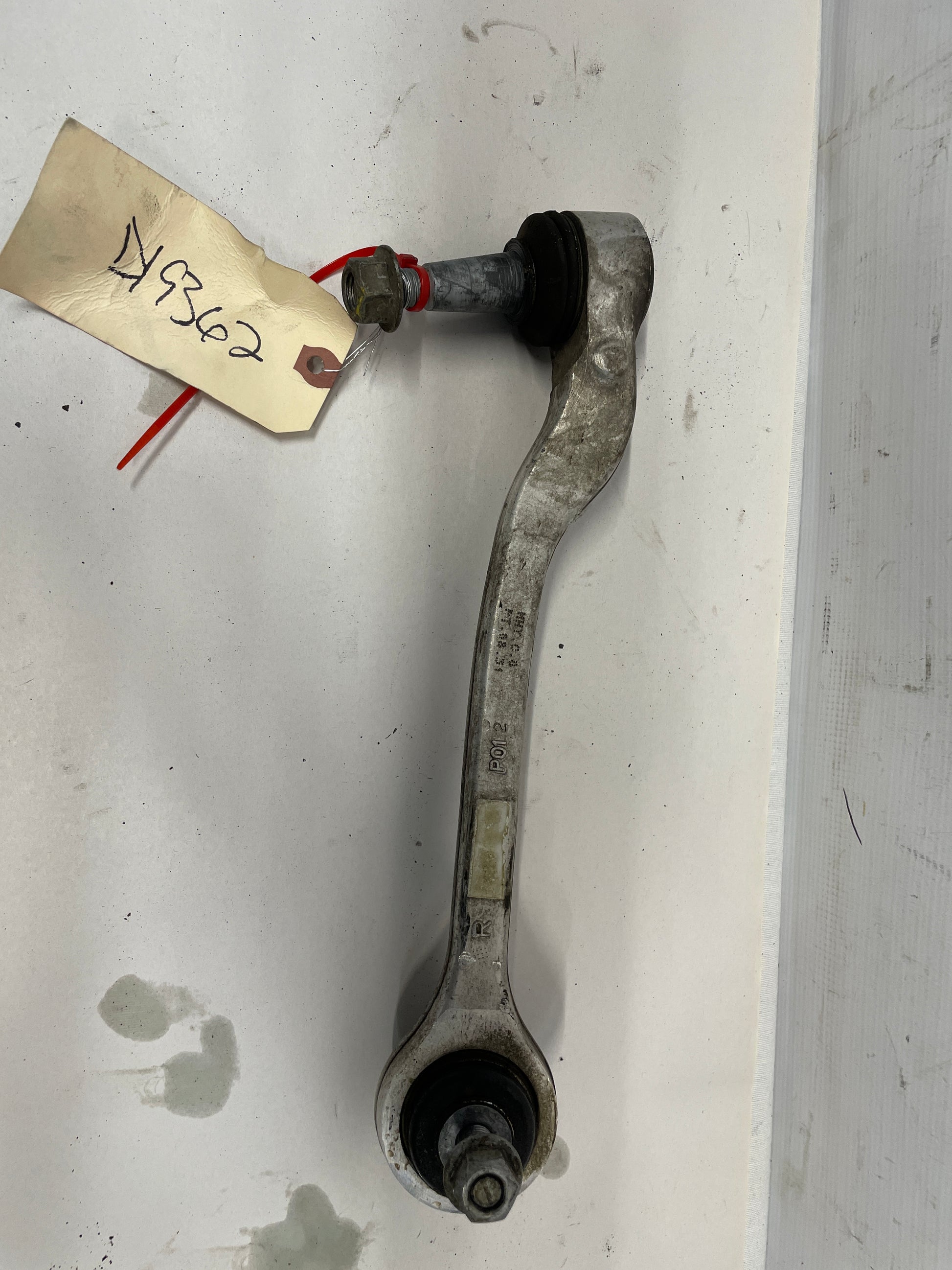 2018 Chevy Camaro 1LE SS RH Passenger Front Rearward Lower Control Arm OEM - Day's Parts Yard