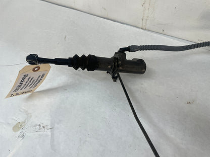 2004 Pontiac GTO Clutch Master Cylinder w/ Line OEM - Day's Parts Yard