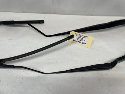 2017 Chevy SS Sedan RH & LH Windshield Wiper Arms Set OEM - Day's Parts Yard