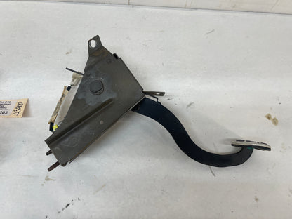 2004 Pontiac GTO Manual Transmission Pedal Assembly OEM - Day's Parts Yard
