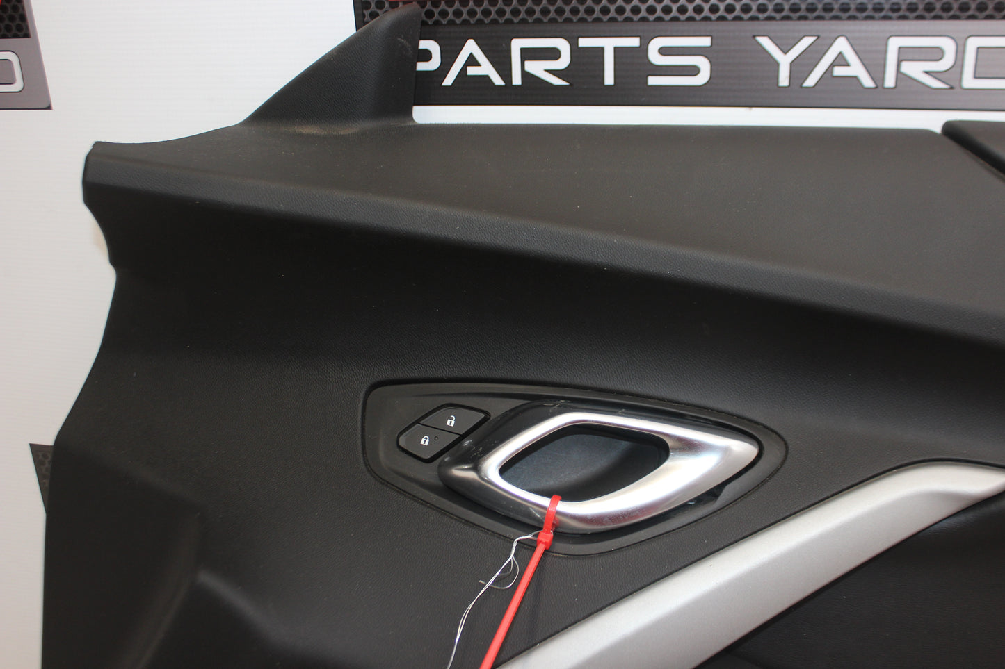 2019 Chevy Camaro SS 1LE Front RH Passenger Door Panel OEM