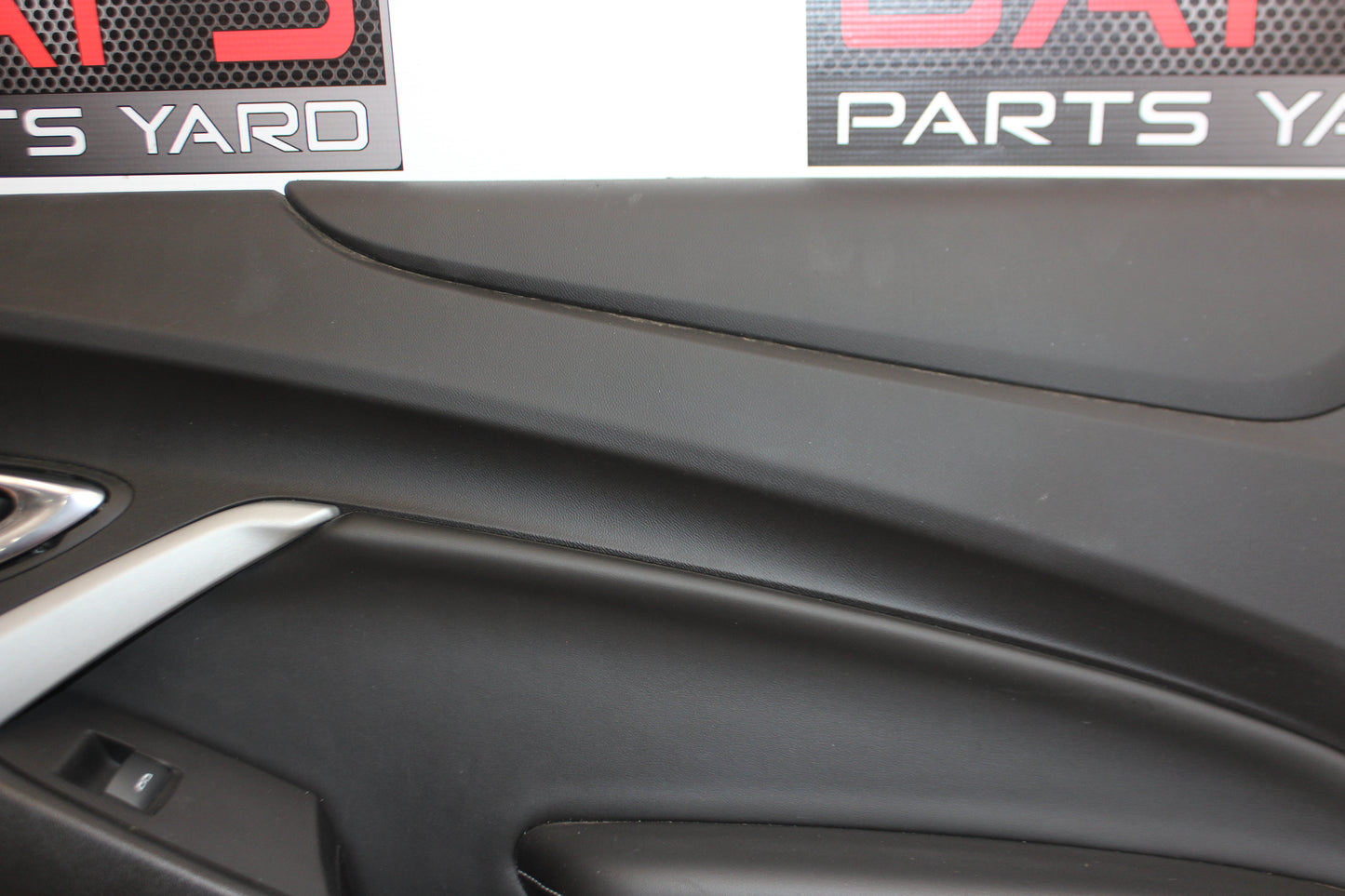 2019 Chevy Camaro SS 1LE Front RH Passenger Door Panel OEM