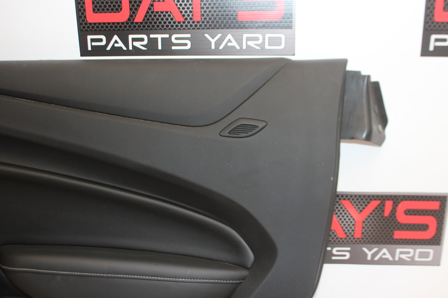 2019 Chevy Camaro SS 1LE Front RH Passenger Door Panel OEM