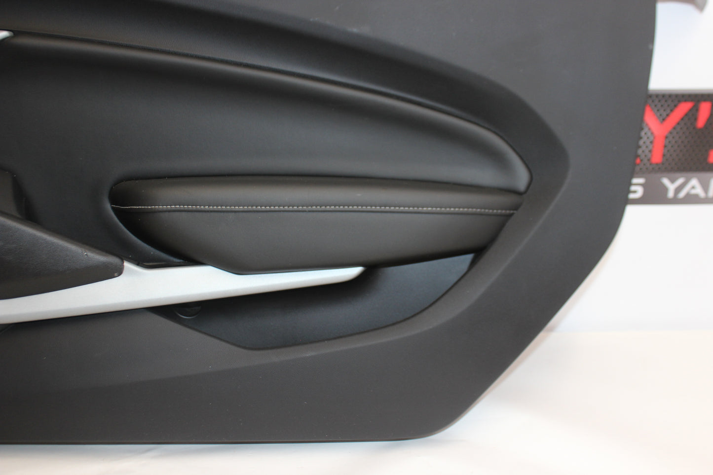 2019 Chevy Camaro SS 1LE Front RH Passenger Door Panel OEM