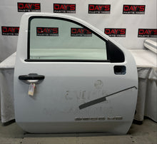 2022 GMC Sierra C2500 Front RH Passenger Standard Single Cab Door OEM - Day's Parts Yard
