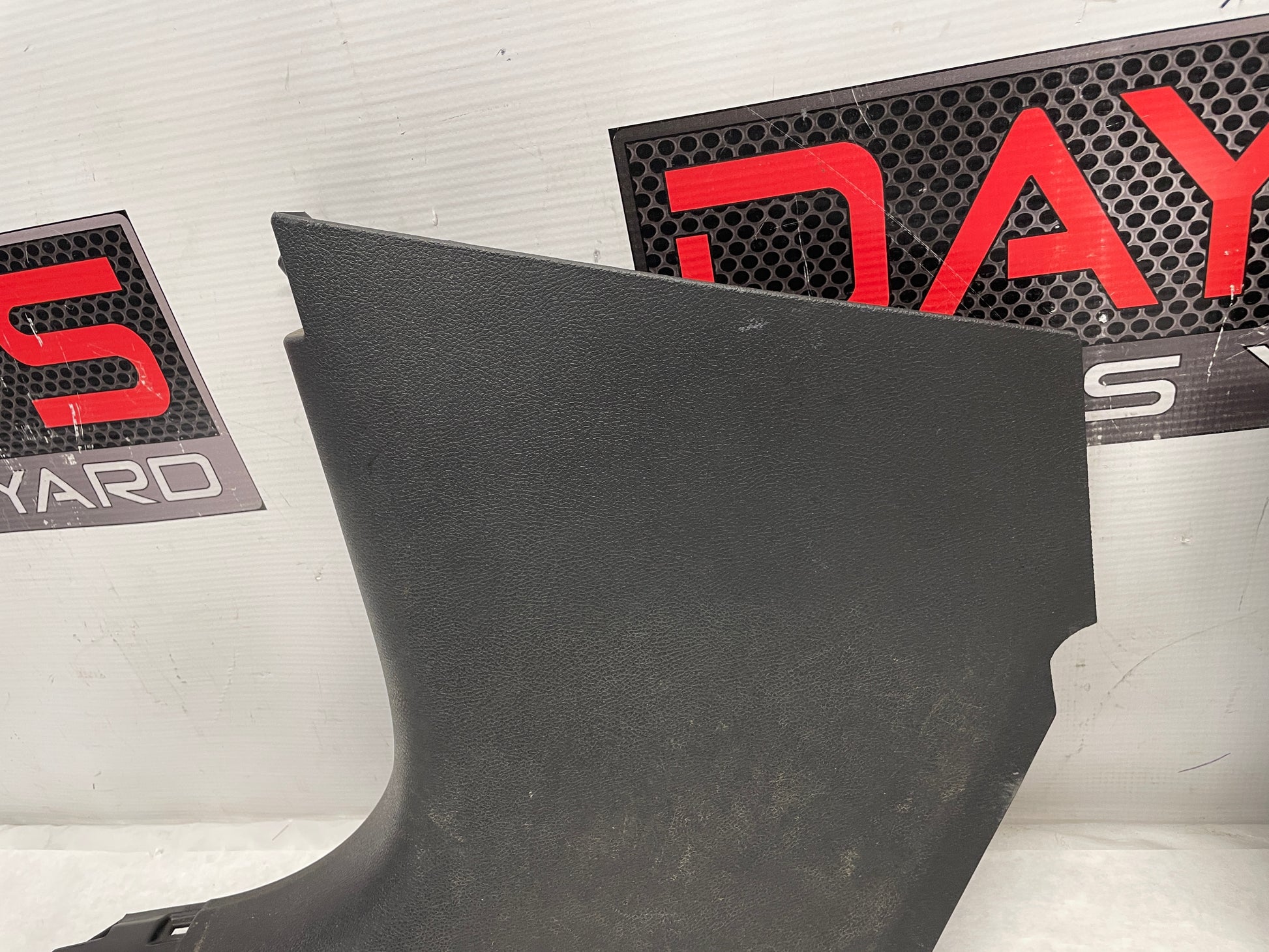 2012 Chevy Camaro ZL1 RH & LH Kick Plate OEM - Day's Parts Yard