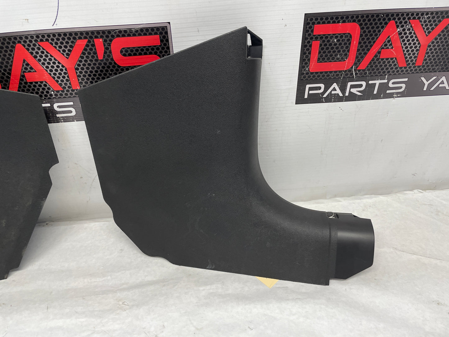 2012 Chevy Camaro ZL1 RH & LH Kick Plate OEM - Day's Parts Yard
