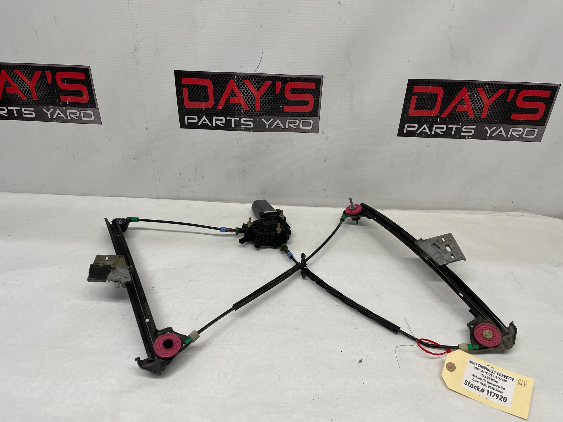 2001 Chevy C5 Corvette RH Passenger Front Window Regulator w/ Motor OEM - Day's Parts Yard