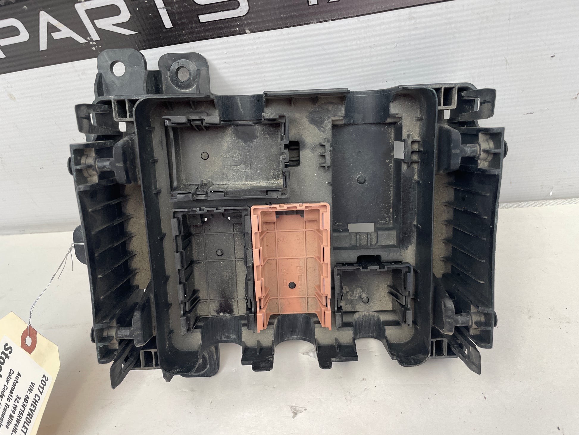 2017 Chevy SS Sedan Fuse Panel Retainer Block OEM - Day's Parts Yard