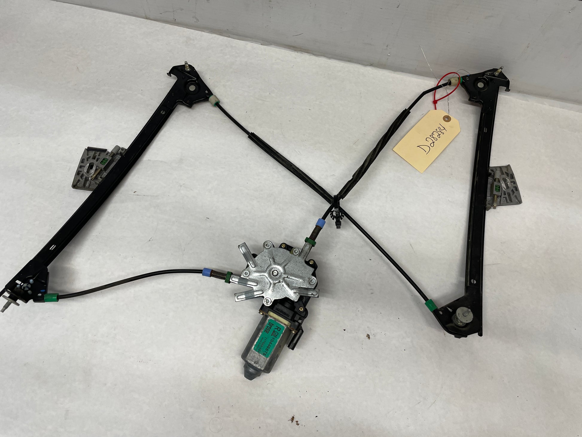 2001 Chevy C5 Corvette RH Passenger Front Window Regulator w/ Motor OEM - Day's Parts Yard