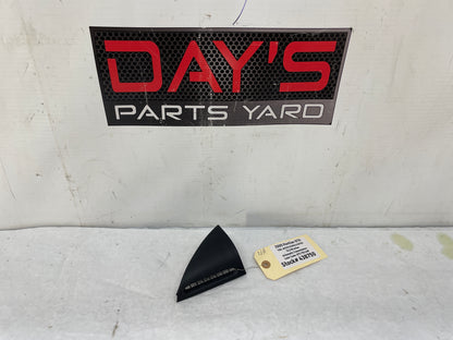 2005 Pontiac GTO LH Driver Interior Mirror Cover Defrost Vent Trim Panel OEM