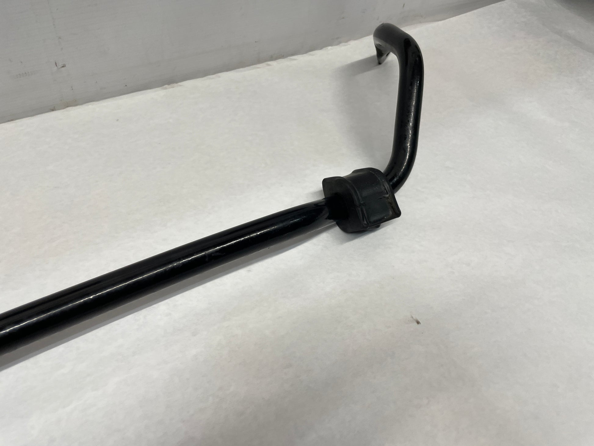 2005 Chevy C6 Corvette Front Suspension Stabilizer Sway Bar OEM - Day's Parts Yard