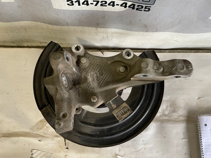 2014 Chevy SS Sedan Front LH Driver Spindle Knuckle Hub Assembly OEM - Day's Parts Yard