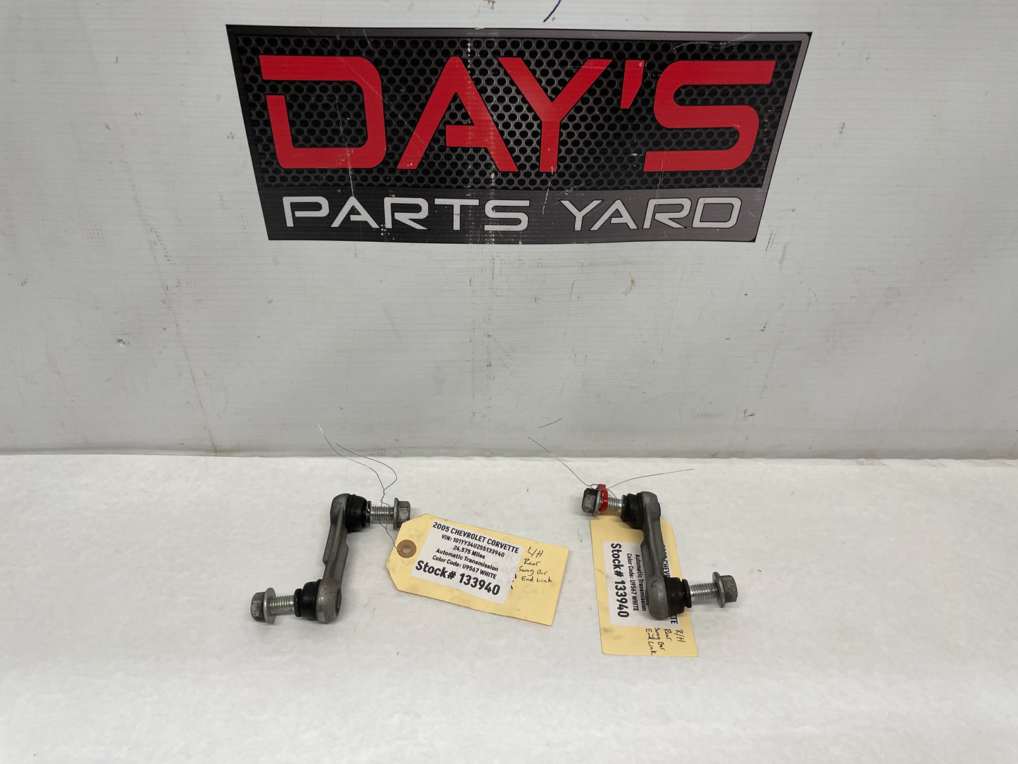 2005 Chevy C6 Corvette RH & LH Suspension Stabilizer Sway Bar End Links OEM - Day's Parts Yard