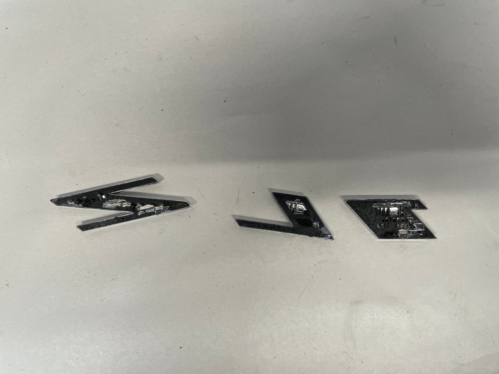 2012 Chevy Camaro SS ZL1 Trunk Deck Lid Emblem OEM - Day's Parts Yard