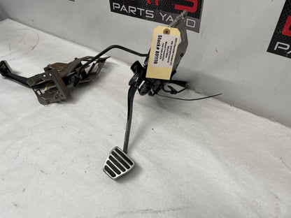 2012 Chevy Camaro ZL1 Manual Transmission Pedal Set Brake & Clutch Assembly OEM - Day's Parts Yard