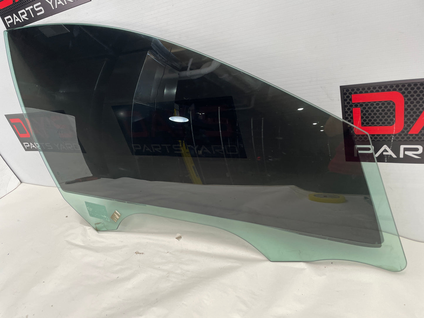 2017 Chevy SS Sedan Front RH Passenger Door Window Glass OEM - Day's Parts Yard