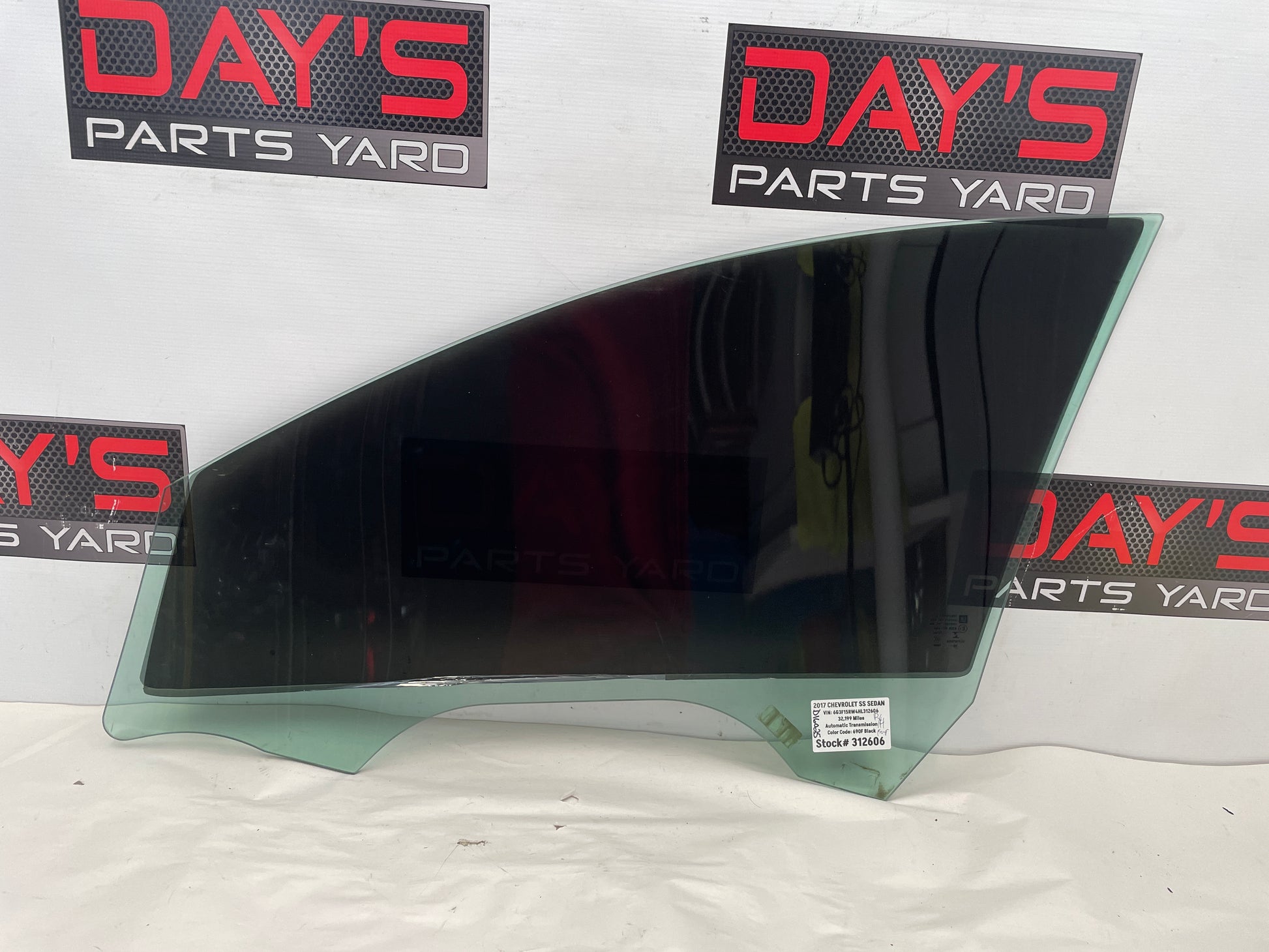 2017 Chevy SS Sedan Front RH Passenger Door Window Glass OEM - Day's Parts Yard