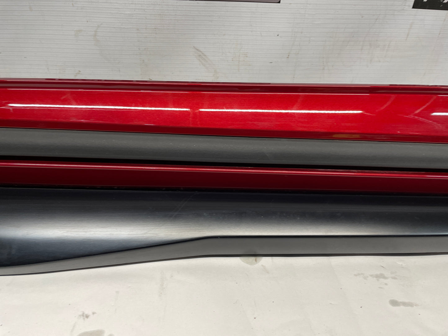 2018 Chevy Camaro 1LE SS RH Passenger Side Skirt Rocker Molding Trim Panel OEM - Day's Parts Yard