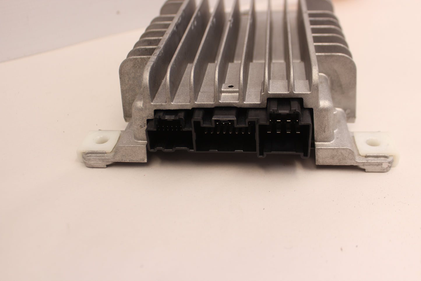 2015 Chevy SS Sedan Bose Radio Amplifier OEM - Day's Parts Yard