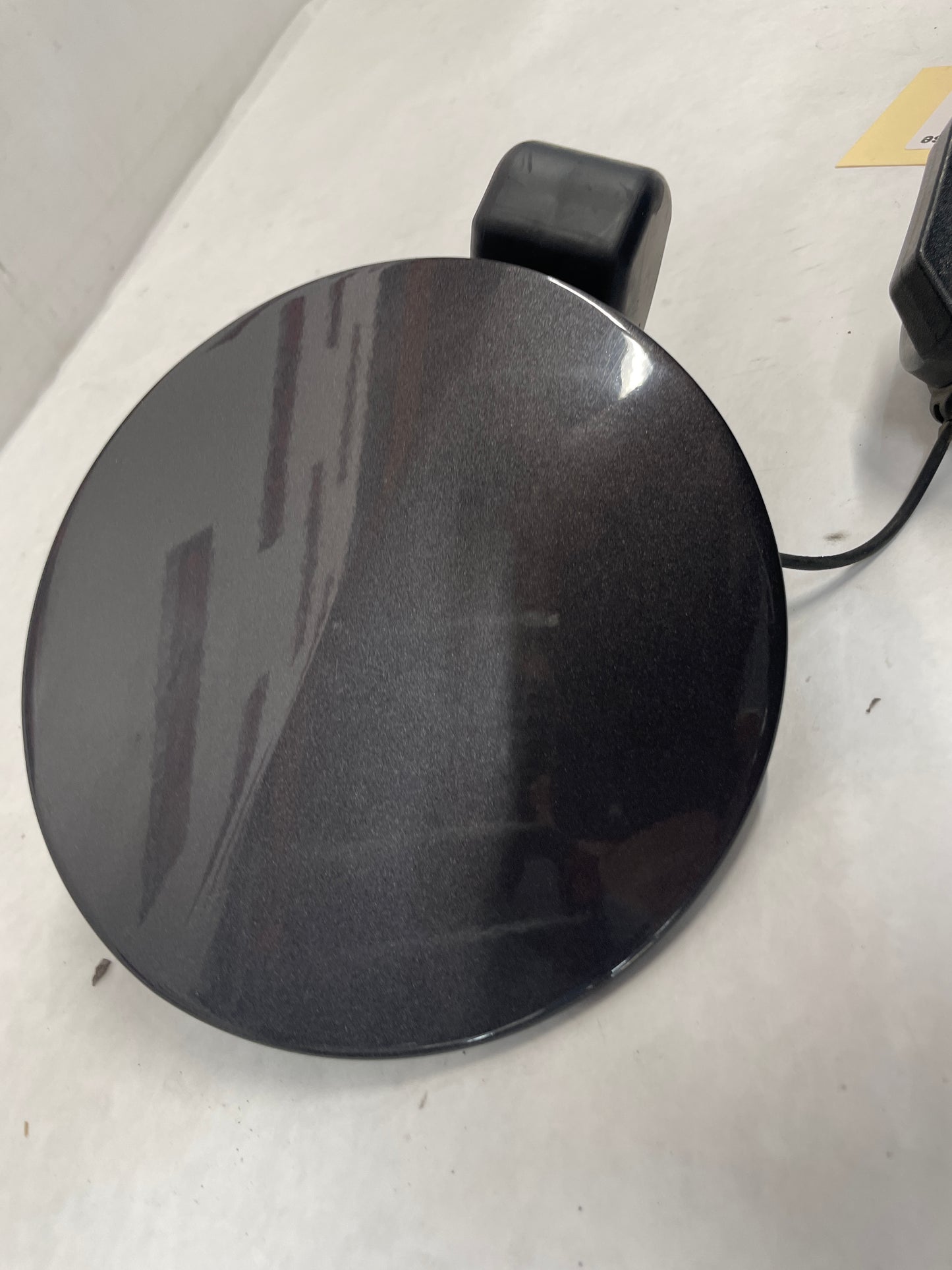2009 Pontiac G8 Base Fuel Gas Cover Door OEM - Day's Parts Yard