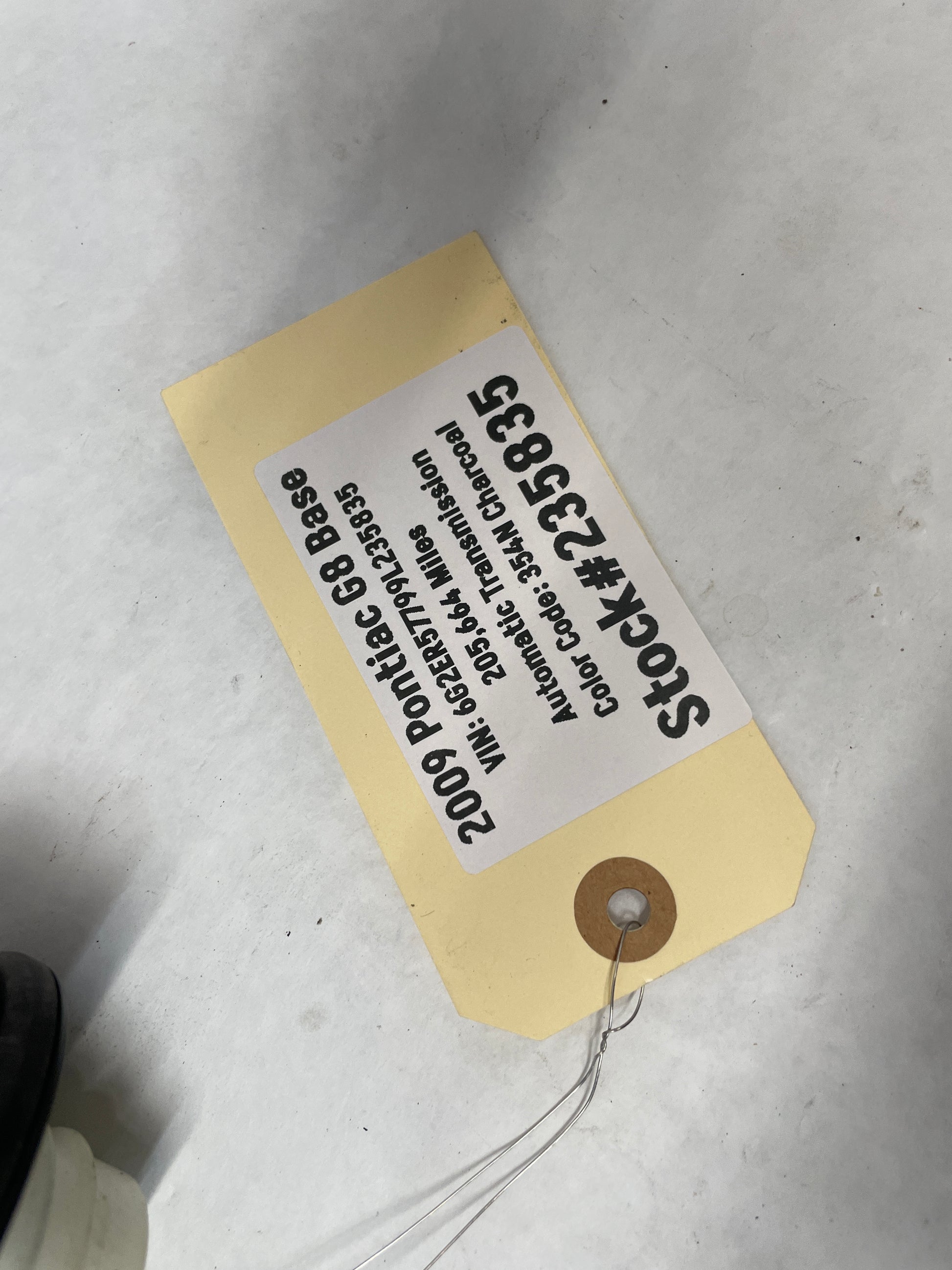 2009 Pontiac G8 Base Fuel Gas Cover Door OEM - Day's Parts Yard