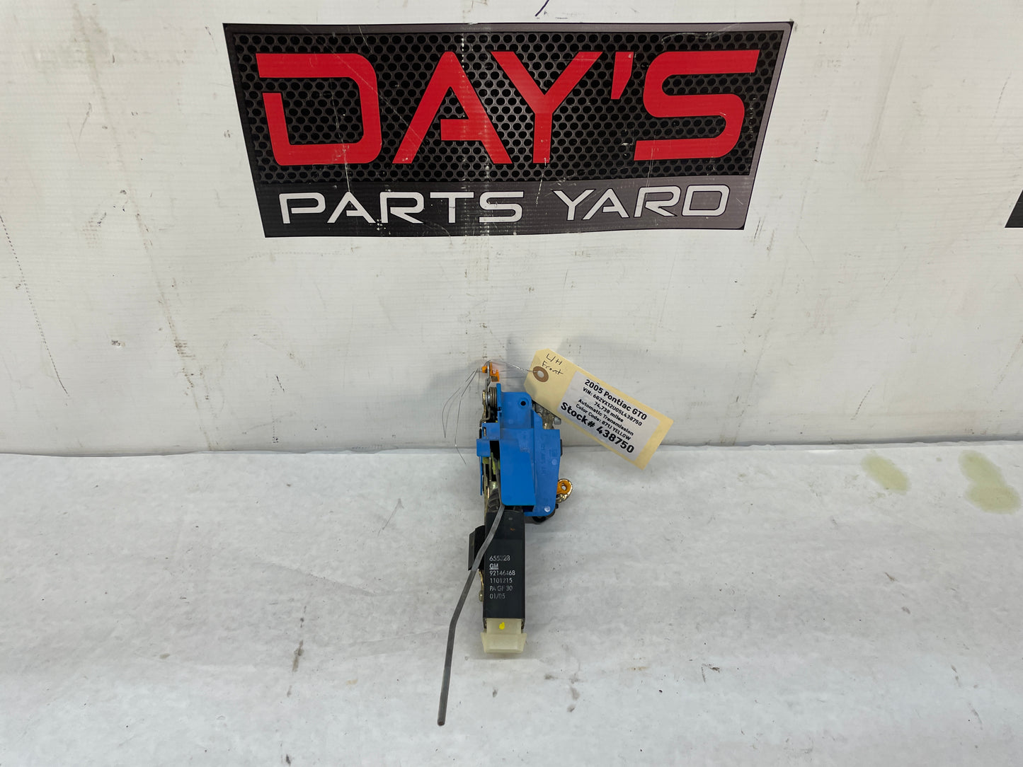 2005 Pontiac GTO LH Driver Door Lock Actuator Assembly OEM