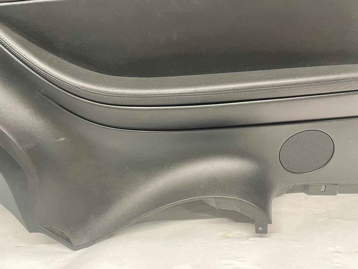2005 Pontiac GTO LH Driver Rear Interior Quarter Door Panel Trim OEM